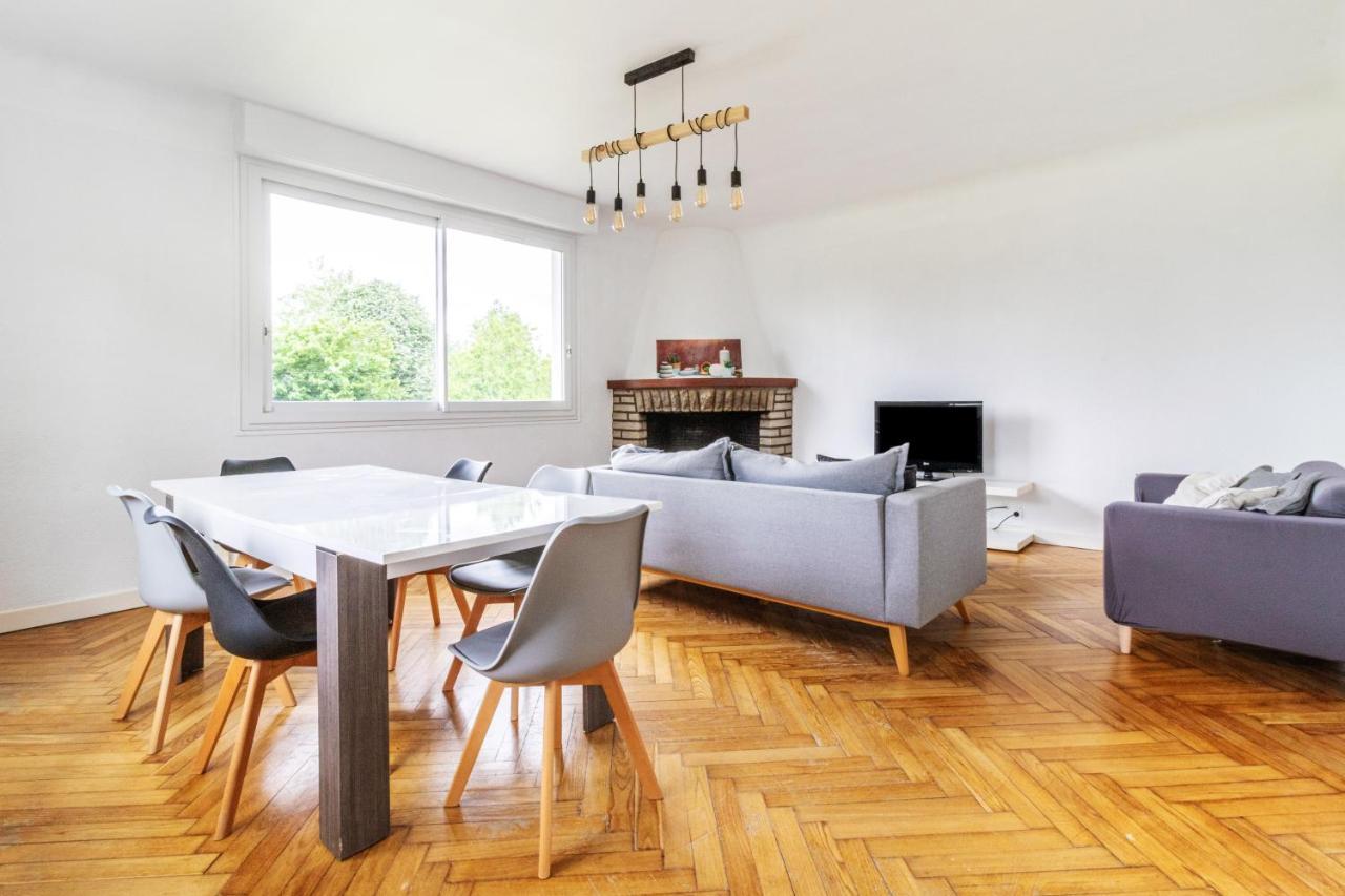 Kiloredy Villa Bidache Kültér fotó